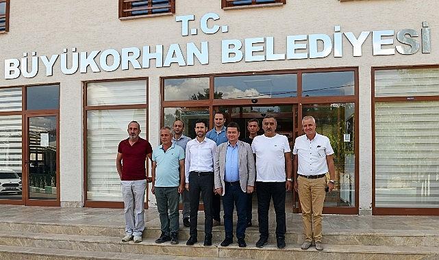 Başkan Erkan Aydın dağ yöresine çıkartma yaptı Başkan Erkan Aydın dağ yöresine çıkartma yaptı
