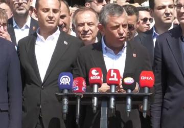 Özgür Özel: 'Sındırgı'nın afet bölgesi ilan edilmesi gerekiyor'