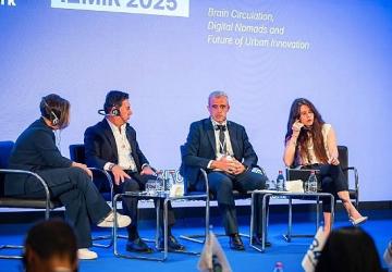 Başkan Lâl Denizli, B40 Zirvesi'nde Konuştu