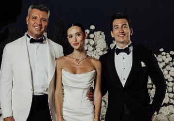 Sadettin Saran'ın kızı Lal Saran, Tolga İrdem ile Assos'ta Evlendi