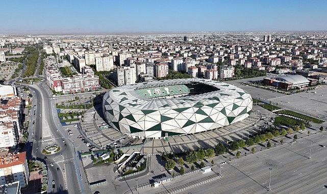 Konya Büyükşehir Stadyumu Türkiye-İspanya Maçına Hazırlanıyor Konya Büyükşehir Stadyumu Türkiye-İspanya Maçına Hazırlanıyor