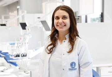 Diş kökü iltihabı ihmale gelmez!