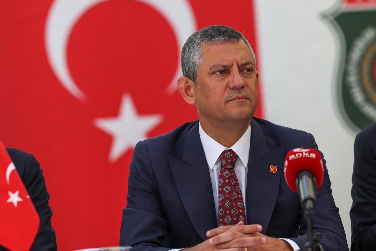 Özel: ‘CHP, gizli pazarlık yapılmaması için komisyonda’ Özel: ‘CHP, gizli pazarlık yapılmaması için komisyonda’