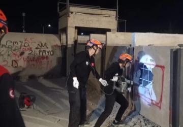 Kahramanmaraş’ta Kadın Arama Kurtarma Ekibi Enkaz Tatbikatı Yaptı
