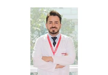 Yüksek Topukluların Yol Açtığı 10 Sağlık Problemine Dikkat!