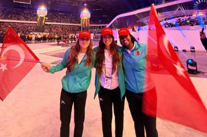 İzmirli Sporcular Millî Forma İçin Mücadele Ediyor İzmirli Sporcular Millî Forma İçin Mücadele Ediyor