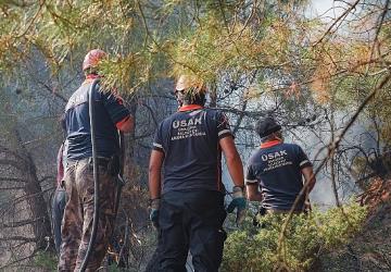 Üsküdar Belediyesi'nden Eskişehir ve Uşak'taki Yangınlara Müdahalede Destek