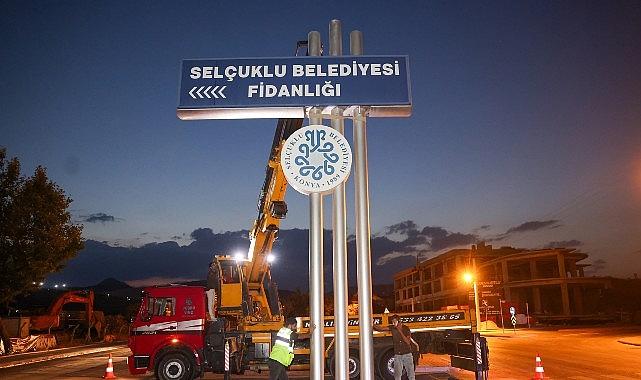 Selçuklu Belediyesi'nden şehir estetiğine katkı sağlayacak uygulama: Belediye'ye ait tüm totemler kaldırılıyor Selçuklu Belediyesi'nden şehir estetiğine katkı sağlayacak uygulama: Belediye'ye ait tüm totemler kaldırılıyor