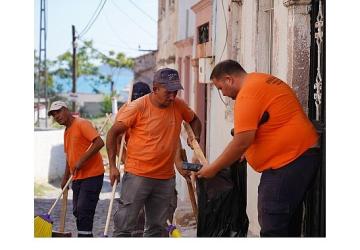 Cunda (Alibey) Adası'nda Kapsamlı Temizlik Seferberliği