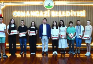 Dijital Eğitimle Gelen Zafer: Osmangazi’nin Gençleri Sınavlarda Parladı