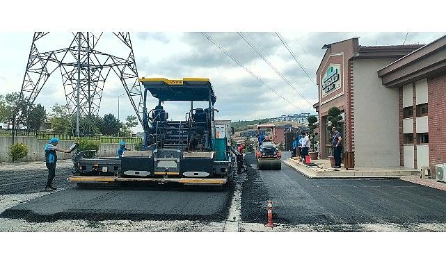 Kent Mezarlığı'nda yollar ve otopark asfaltlandı