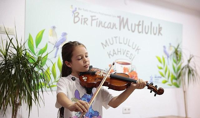 Konak'tan Türkiye'ye örnek hizmet: 1 yılda 8 'mutluluk' şubesi Konak'tan Türkiye'ye örnek hizmet: 1 yılda 8 'mutluluk' şubesi
