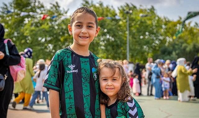Lokomotif Çocuk Köyü'nde mezuniyet töreni: Büyükakın: "Burası hayata atılan ilk adım" Lokomotif Çocuk Köyü'nde mezuniyet töreni: Büyükakın: "Burası hayata atılan ilk adım"