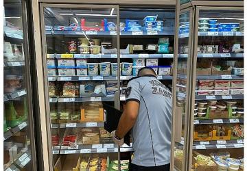 Konak Belediyesi'nden zincir marketlere sıkı denetim