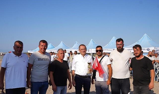 Ayvalık'ta İlk Kez Rahvan At Yarışları Düzenlendi