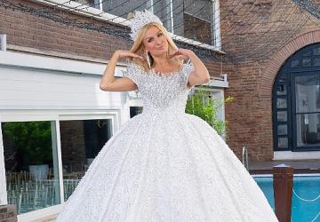 Mihr-i Aşk 2025 Koleksiyonu, Tuğba Özay'la Gelin Damat Dergisi Kapağında!