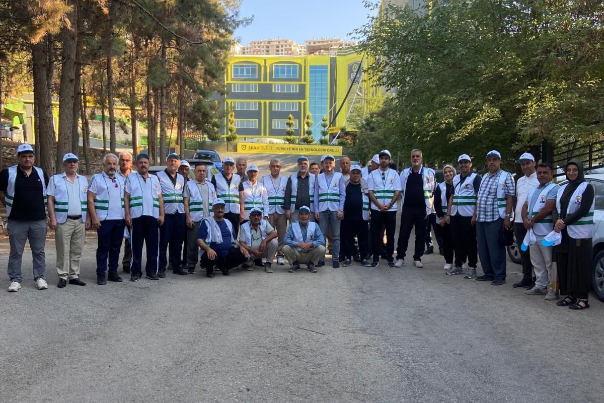 AK Parti Adıyaman İl Başkanlığı’ndan Dünya Temiz Nefes Günü’ne özel doğa yürüyüşü AK Parti Adıyaman İl Başkanlığı’ndan Dünya Temiz Nefes Günü’ne özel doğa yürüyüşü