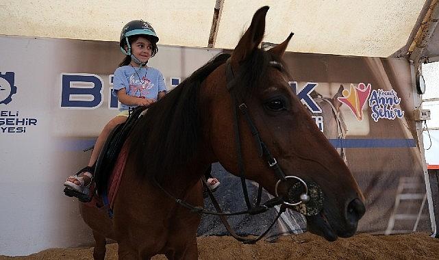 Binicilik eğitimlerinde yeni dönem kayıtları başladı Binicilik eğitimlerinde yeni dönem kayıtları başladı