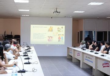 Antalya'da toplu ulaşım şoförlerine hizmet içi eğitimler başladı