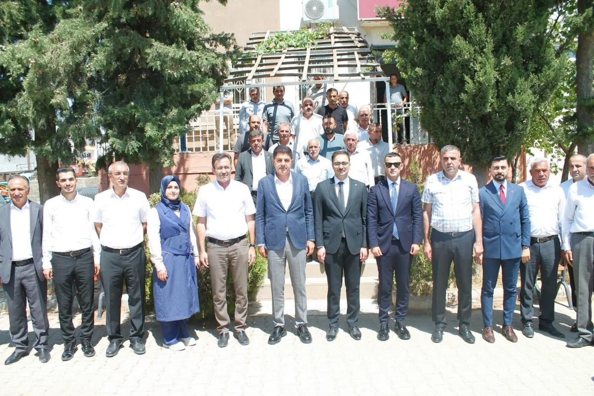 Şan’dan Sincik Belediye Başkanı Mehmet Korkut’a ziyaret Şan’dan Sincik Belediye Başkanı Mehmet Korkut’a ziyaret