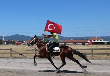 Rahvan At Yarışları Heyecanında Sıra Gölcük Koşusunda