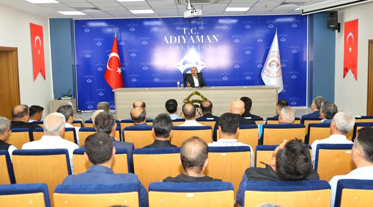 Adıyaman Valiliği’nden konteyner kentlerin tahliyesiyle ilgili değerlendirme toplantısı