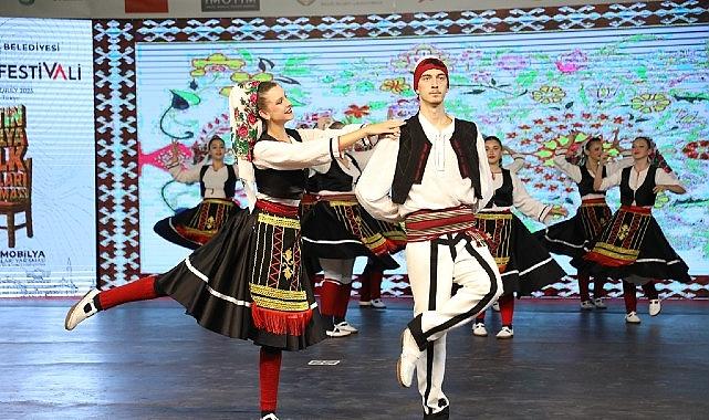 İnegöl'de Kültür Sofrası Kuruldu: 10 Ülkenin Temsilcileri Aynı Masada Buluştu