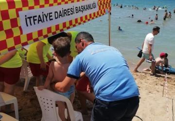 Kocaeli Sahillerinde Zabıta, Çocukların Yanında