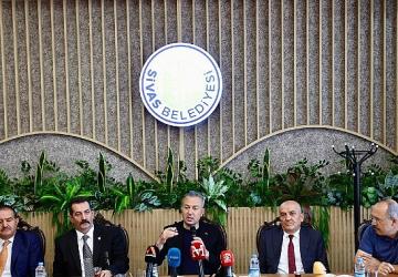 Başkan Uzun'dan Sivas Basınına Vefa…