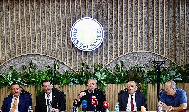 Başkan Uzun'dan Sivas Basınına Vefa… Başkan Uzun'dan Sivas Basınına Vefa…