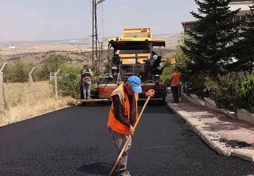 Çankaya'da Asfalt Çalışmaları Sürüyor