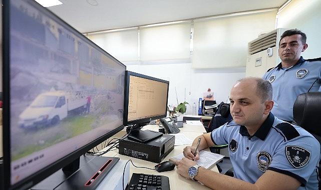 Konak'ta çevreyi kirletenlere kameralı takip: Milyonlarca lira ceza!