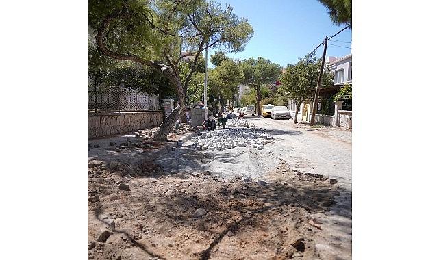 Ayvalık Belediyesi'nden 150 Evler Mahallesi'nde Yol Onarım Seferberliği
