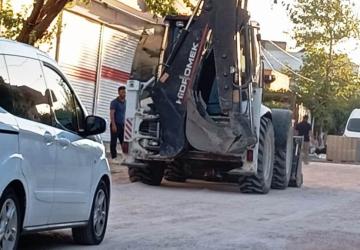 Kahta’da yol çalışmasında feci kaza: 5 yaşındaki Ahsen hayatını kaybetti