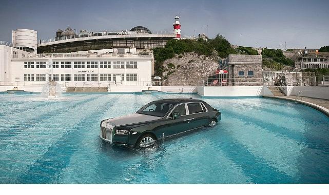 Phantom'un müzikteki cesur yüzyılı Phantom'un müzikteki cesur yüzyılı