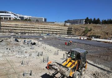 KOÜ Camii ve Otopark projesi ilerliyor
