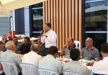 Başkan Arı, Sanayi Esnafıyla Bir Araya Gelerek Sohbet Etti