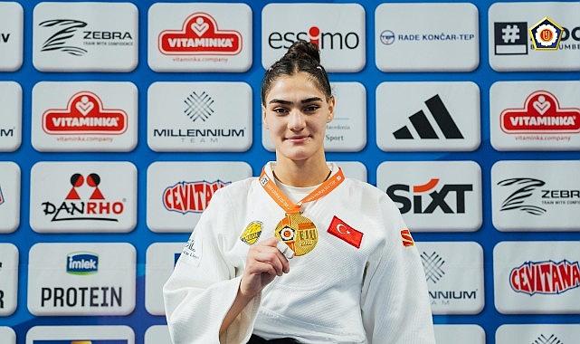 Judocumuz Sinem Oruç'tan Üsküp'te Altın Madalya Judocumuz Sinem Oruç'tan Üsküp'te Altın Madalya