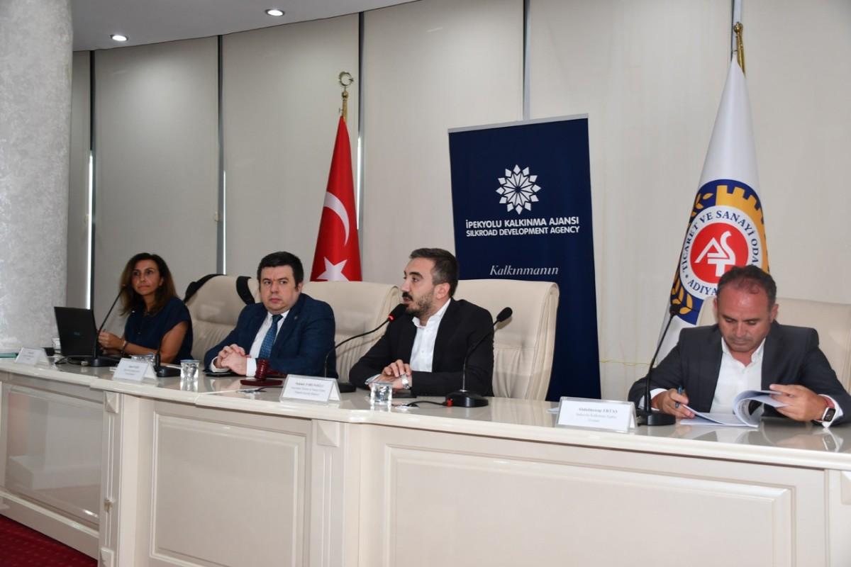 ATSO’da Sosyal Kapsayıcı Yeşil Geçiş Projesi anlatıldı ATSO’da Sosyal Kapsayıcı Yeşil Geçiş Projesi anlatıldı