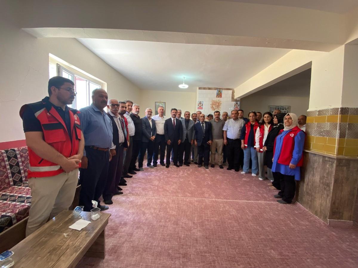 Besni’de Aşure etkinliği vatandaşların yoğun katılımıyla gerçekleştirildi Besni’de Aşure etkinliği vatandaşların yoğun katılımıyla gerçekleştirildi
