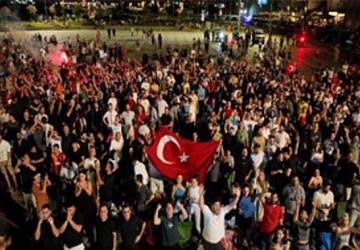 Dev ekranda final heyecanı