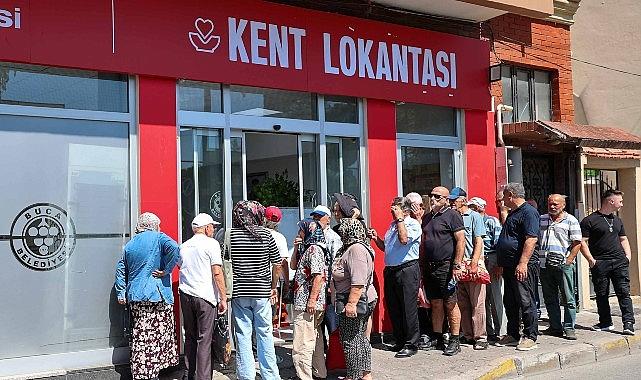 Bir ekmek 15 lira, Buca'da 4 çeşit yemek 50 lira Bir ekmek 15 lira, Buca'da 4 çeşit yemek 50 lira