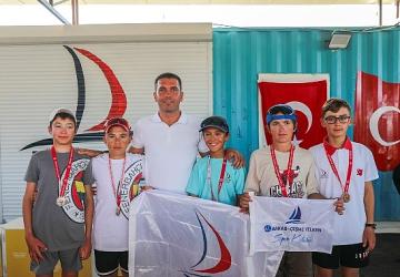 9 Eylül Kurtuluş Kupası Yelken Yarışları tamamlandı