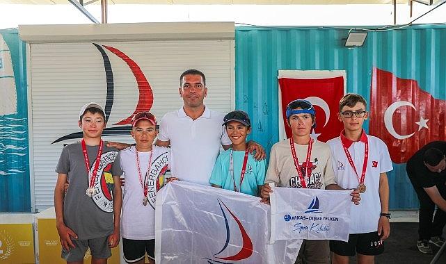 9 Eylül Kurtuluş Kupası Yelken Yarışları tamamlandı