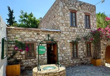 Maison Magi, Eylül Ayı Boyunca Datça'yı Sanatla Buluşturmaya Devam Ediyor