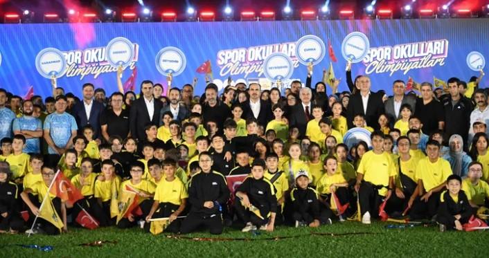 Başkan Altay, “Spor Okulları Olimpiyatları”na Katılan Gençleri Tebrik Etti