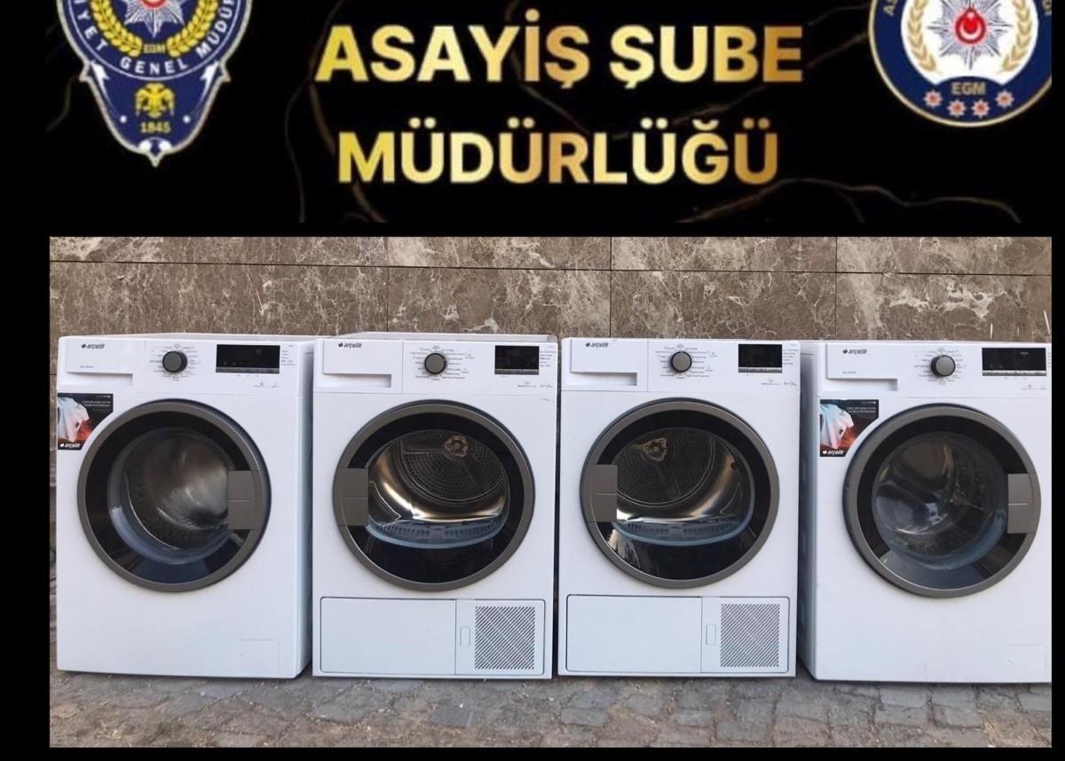 Depremzedelerin çamaşır makinelerini çalan şüpheliler yakalandı Depremzedelerin çamaşır makinelerini çalan şüpheliler yakalandı