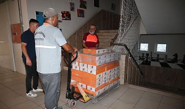 Kırtasiye malzemelerinin dağıtımı devam ediyor Kırtasiye malzemelerinin dağıtımı devam ediyor