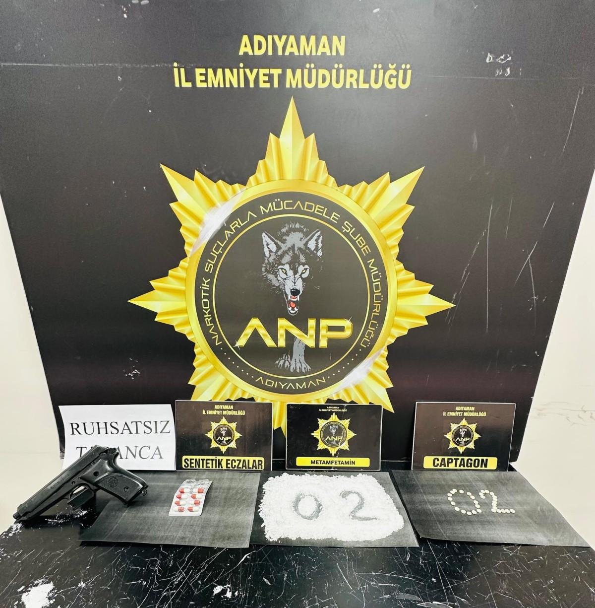 Adıyaman'da uyuşturucu operasyonu: 1 kişi tutuklandı Adıyaman'da uyuşturucu operasyonu: 1 kişi tutuklandı