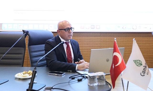 Çankaya'da “Kalp Dostu Yaşam" Semineri Düzenlendi Çankaya'da “Kalp Dostu Yaşam" Semineri Düzenlendi